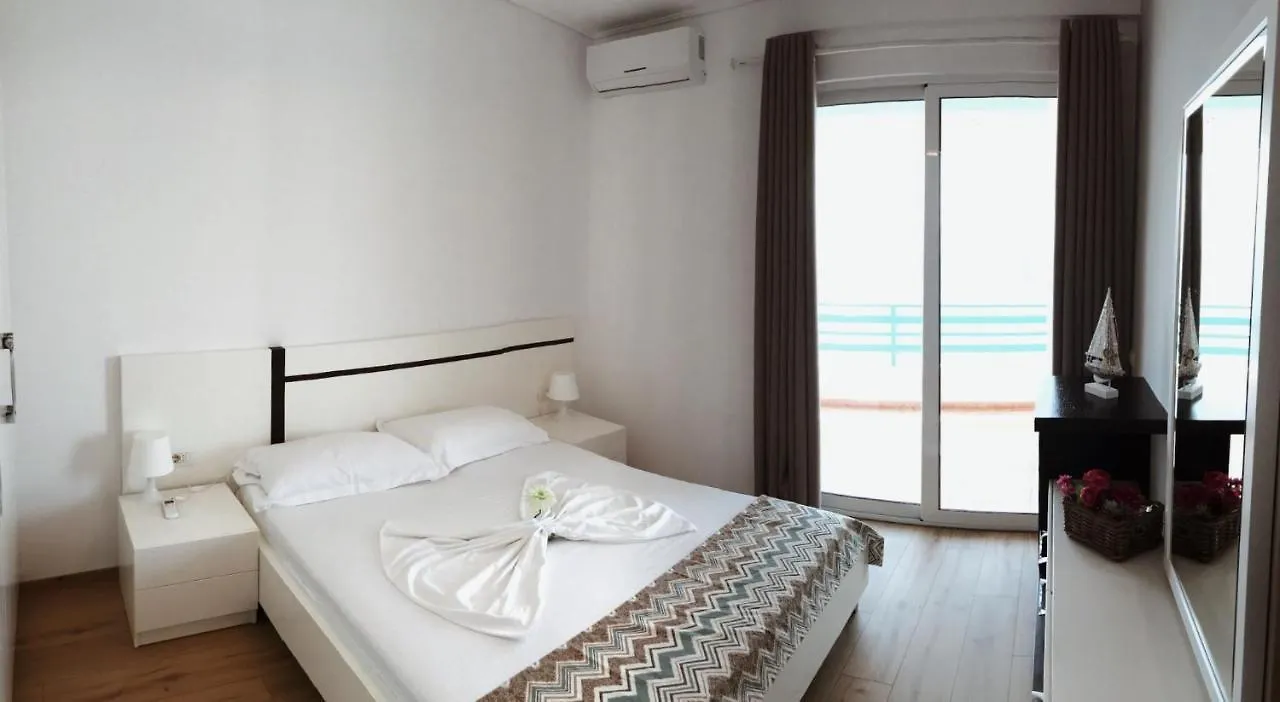 Aquamarine Apartments Саранда Албания