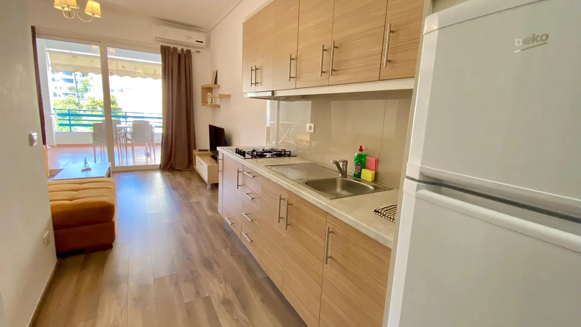 Aquamarine Apartments Sarandë